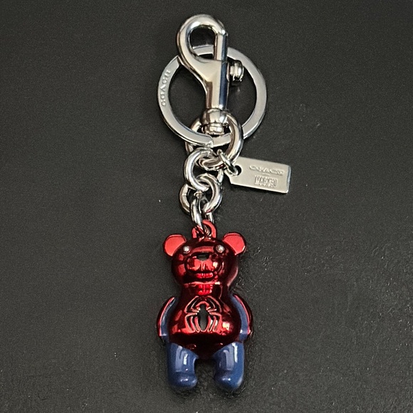 Coach Spiderman Metal Bear Keychain - Picture 1 of 9